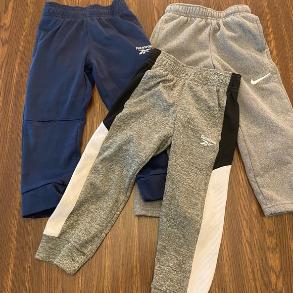 Reebok & Nike Toddler Boys Pants Size 4 - Picture 1 of 4